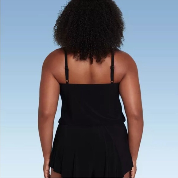 Aqua Green Swimsuit UPF 50 High Neck Swim Romper with Pockets One Piece Size XL - Picture 2 of 11